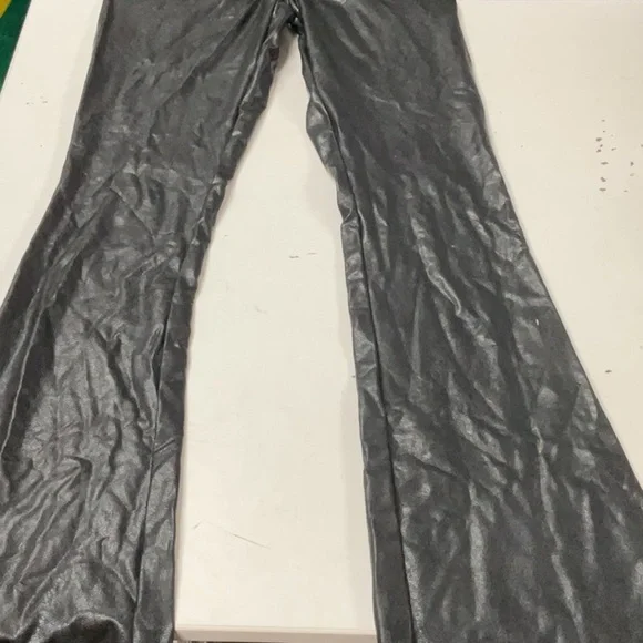 COMMANDO Faux Leather Flared Legging 

U1-43 - Picture 5 of 7